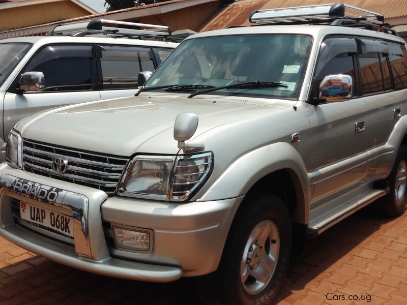 Toyota Land Crusier TX Prado in Uganda