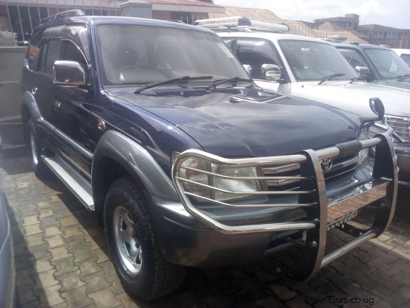 Toyota Land cruiser TX Prado in Uganda