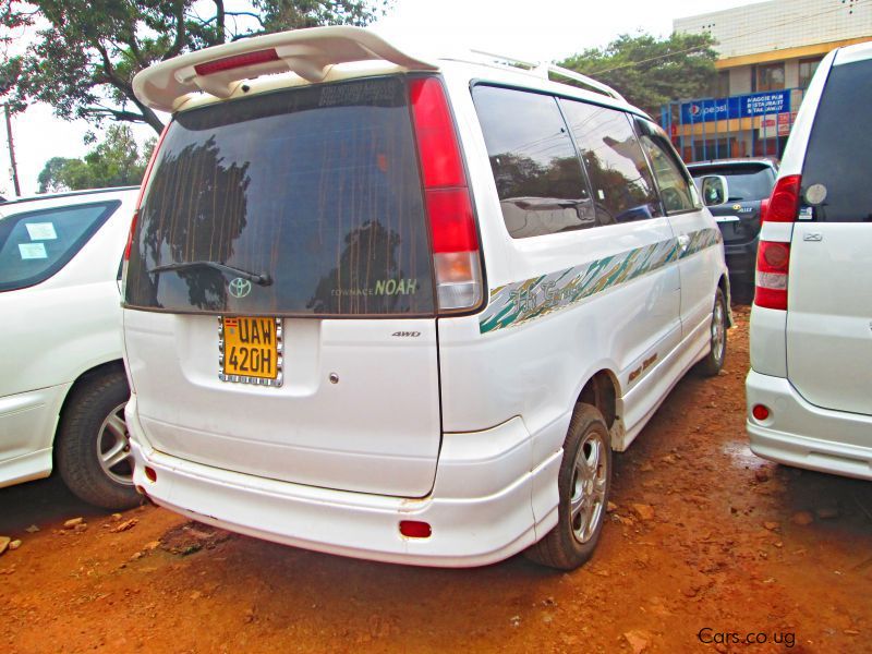 Toyota Noah (Road Tourer) in Uganda