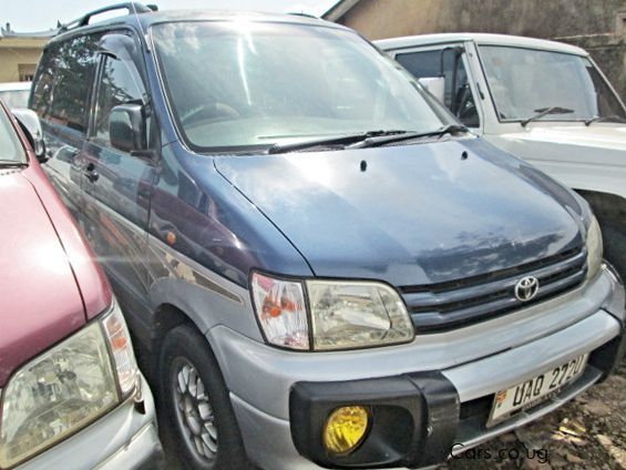 Toyota Noah (Townace) in Uganda
