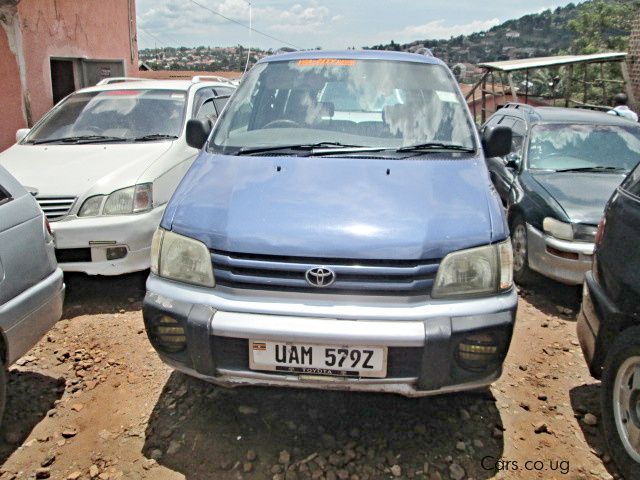 Toyota Noah (Townace) in Uganda