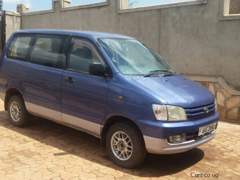 Toyota Noah E-SR50G in Uganda