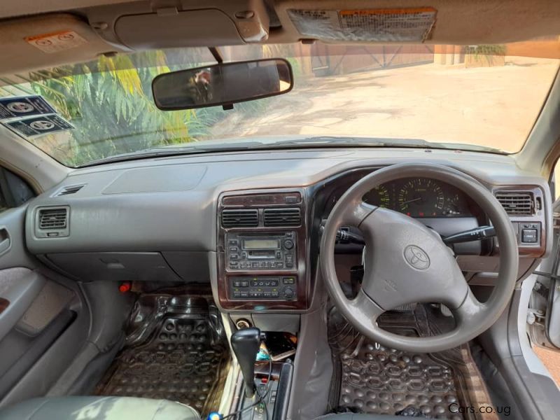 Toyota Premio  Super in Uganda