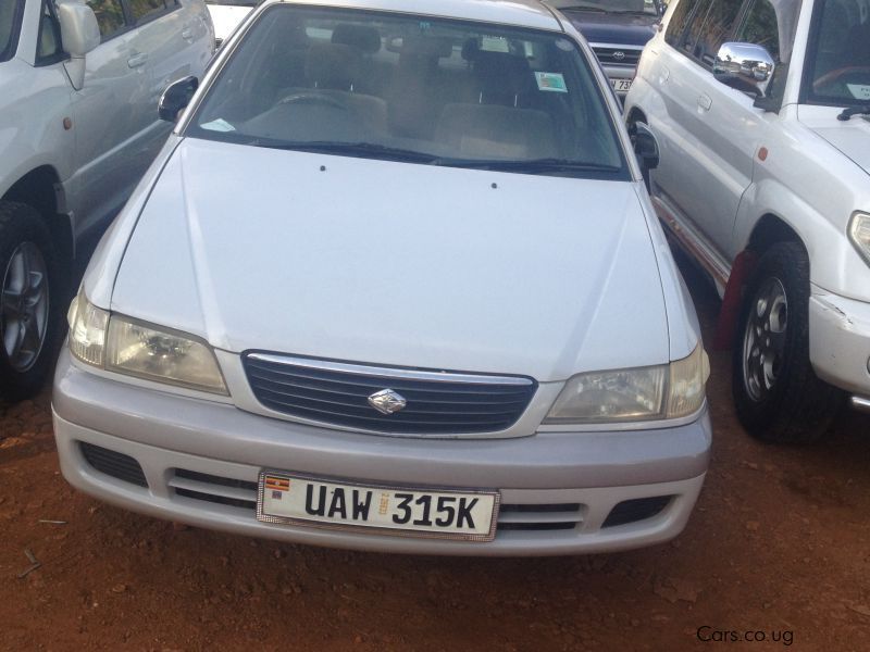 used toyota premio for sale in uganda #5