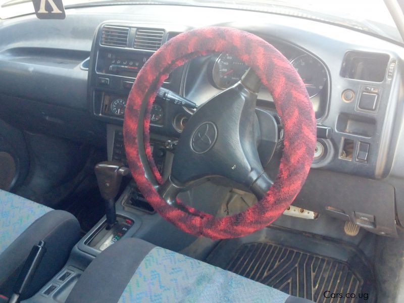 Toyota RAV4 SHORT in Uganda