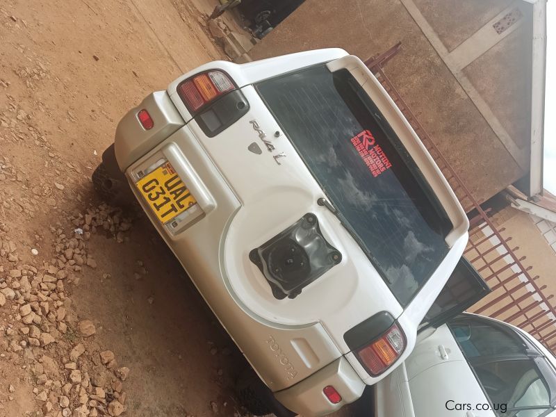 Toyota Rav 4 in Uganda