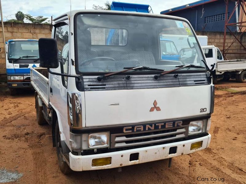 Mitsubishi Canter truck in Uganda