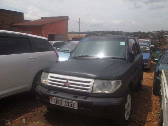 Mitsubishi Pajero io in Uganda
