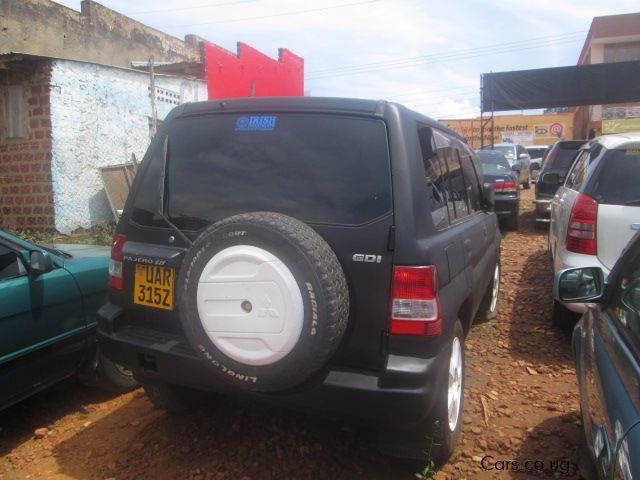Mitsubishi Pajero io in Uganda