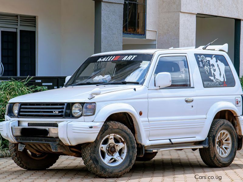 Mitsubishi Pajero in Uganda