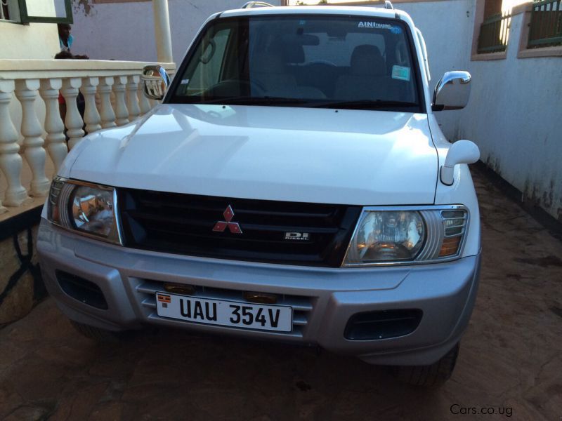 Mitsubishi Pajero v78, in Uganda