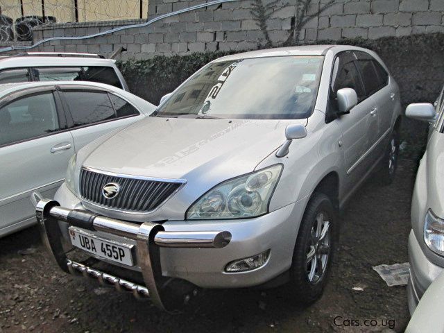 Toyota Harrier in Uganda