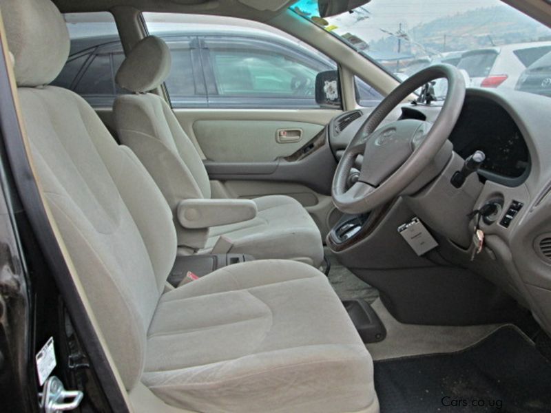 Toyota Harrier in Uganda