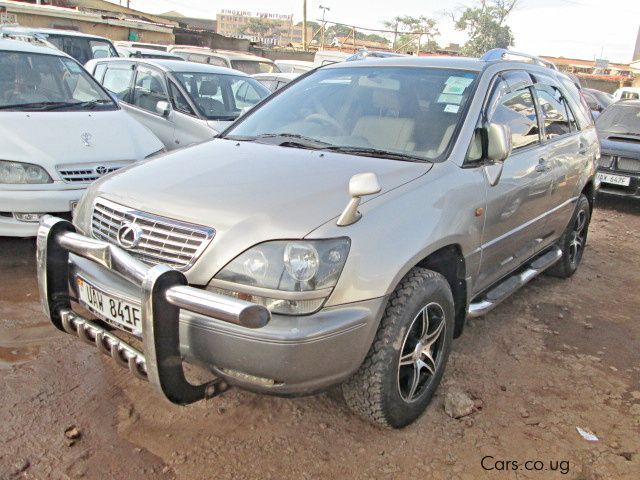 Toyota Harrier in Uganda