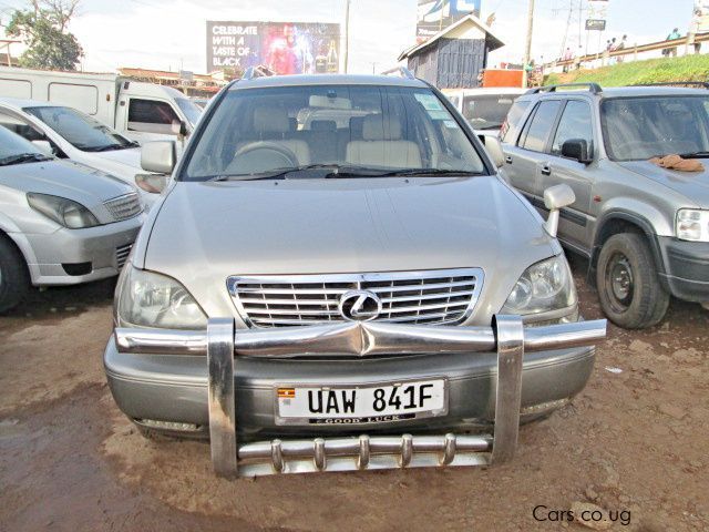 Toyota Harrier in Uganda