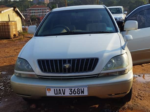 Toyota Harrier in Uganda