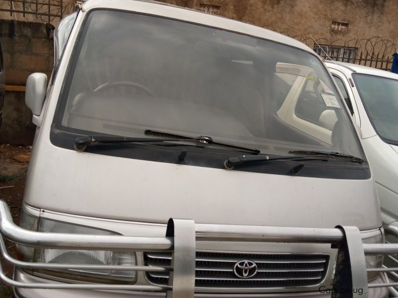 Toyota Hiace Super Custom Van 4WD in Uganda