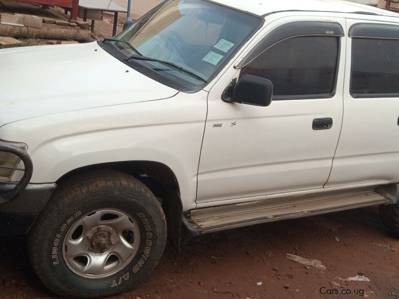 Toyota Hilux LN166 in Uganda