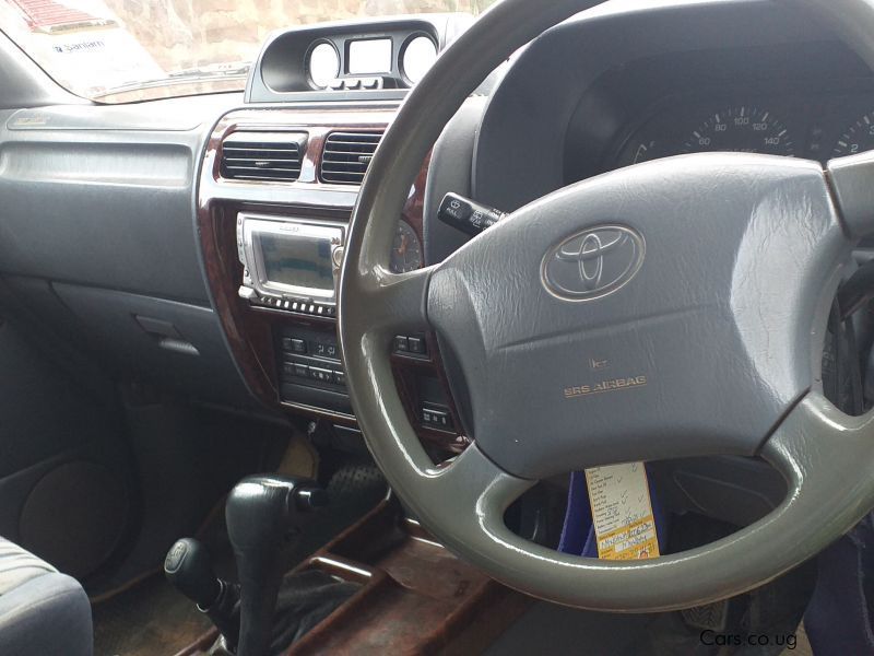 Toyota Landcruiser Prado TX 2.7L petro 1999 in Uganda