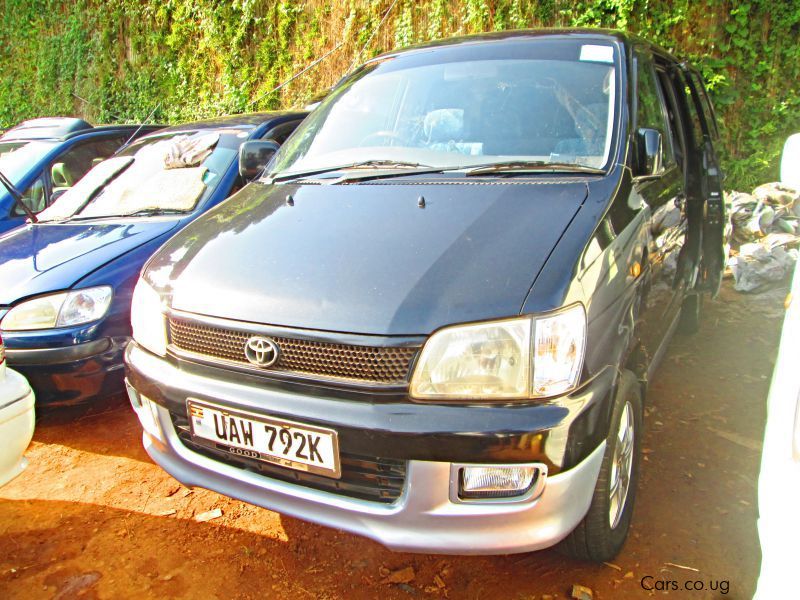 Toyota Noah (Excurb) in Uganda