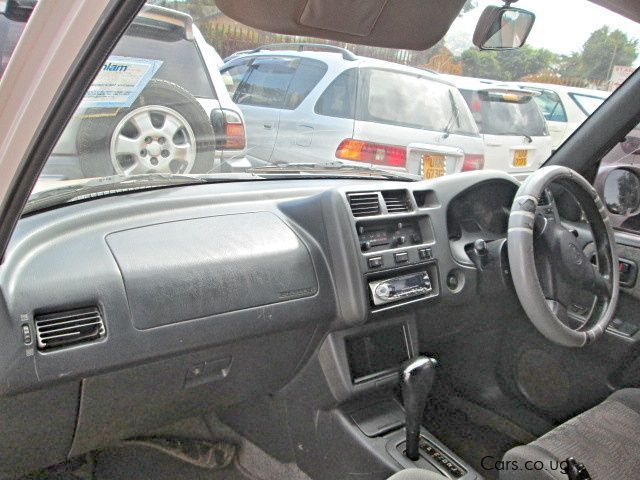 Toyota Rav4 in Uganda