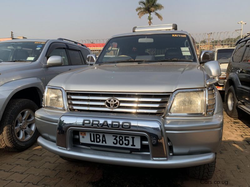 Toyota prado  in Uganda