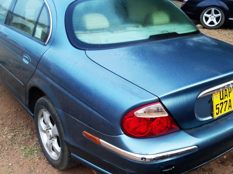 Jaguar S-Type in Uganda