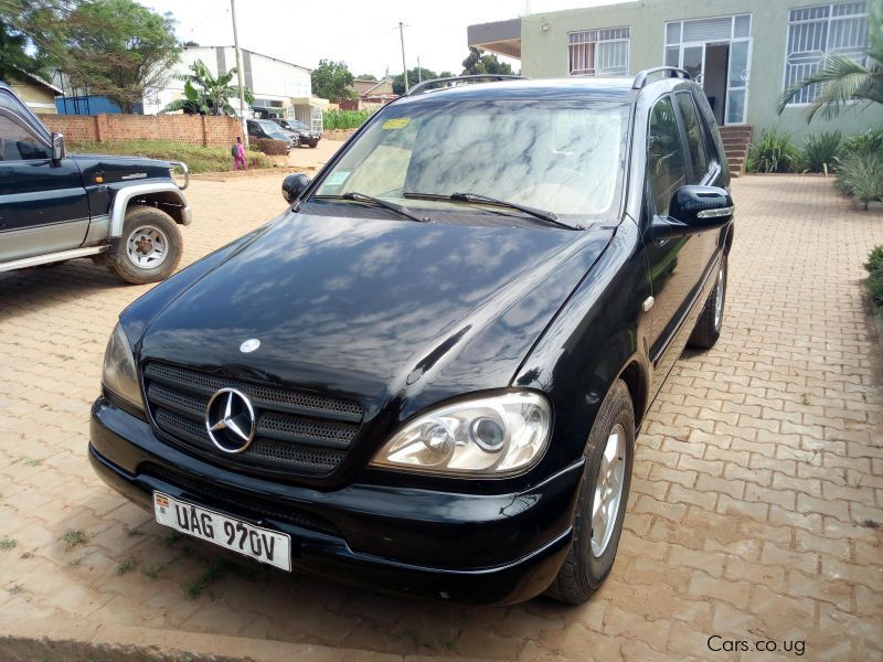 Mercedes-Benz ML 350 W163 in Uganda