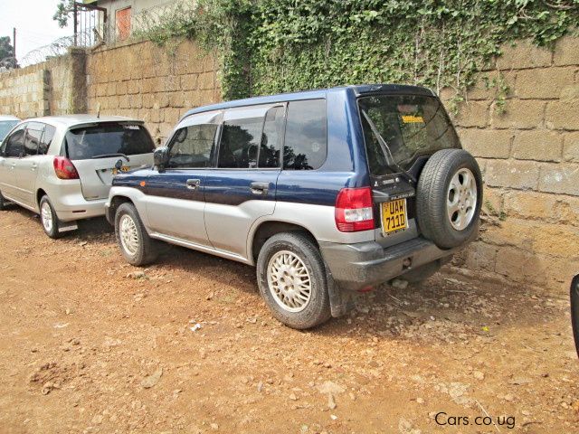 Mitsubishi Pajero io (GDI) in Uganda