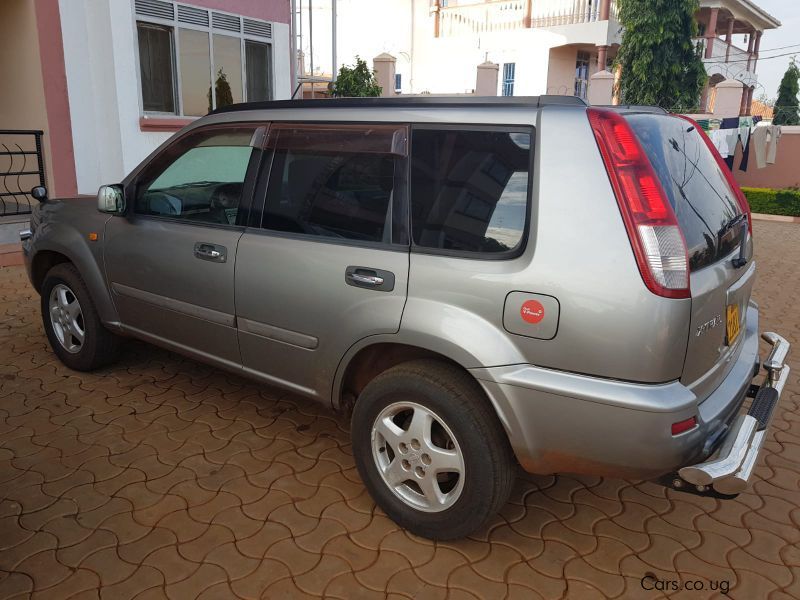Used Nissan Xtrail 2000 Xtrail for sale Kampala Nissan Xtrail