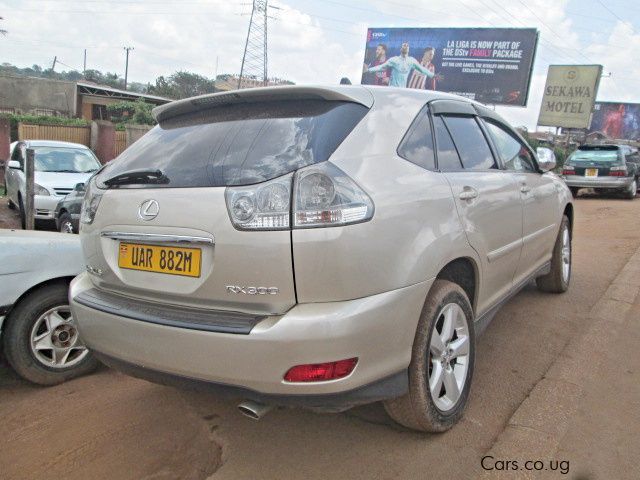 Toyota Harrier in Uganda