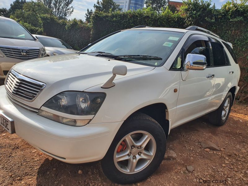 Toyota Harrier in Uganda