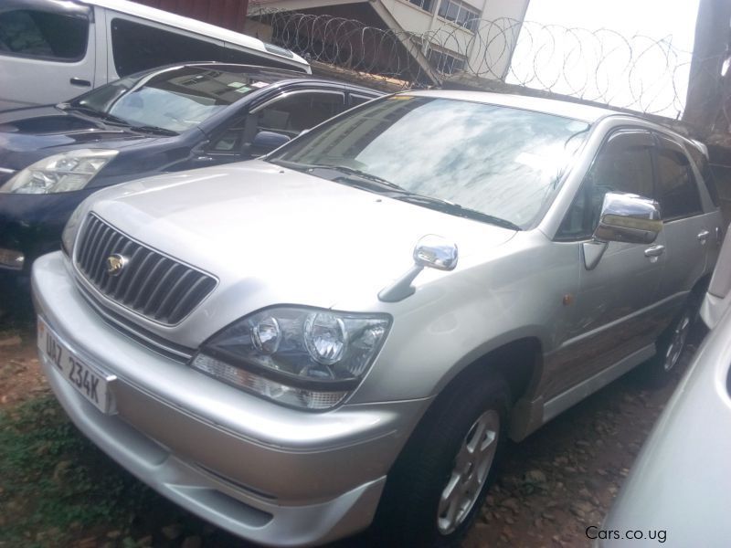 Toyota Harrier in Uganda