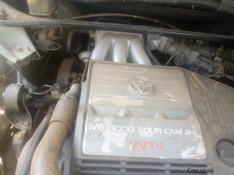 Toyota Kluger TA - MCU20W - BWPGK - S in Uganda