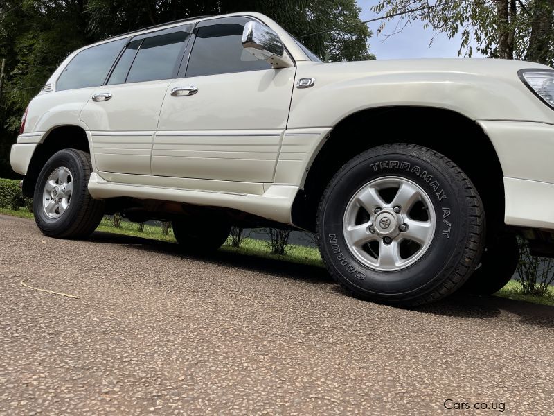 Toyota Land Cruiser in Uganda