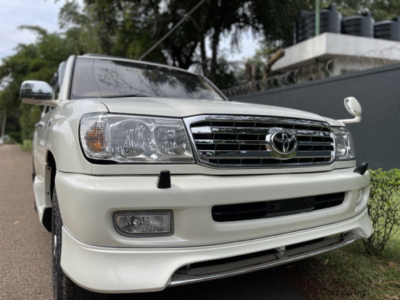 Toyota Land Cruiser in Uganda