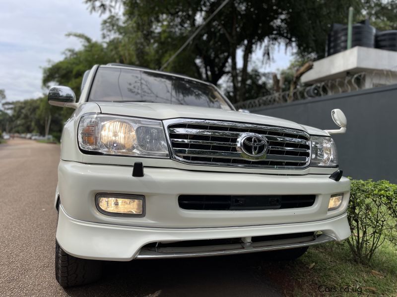 Toyota Land Cruiser in Uganda