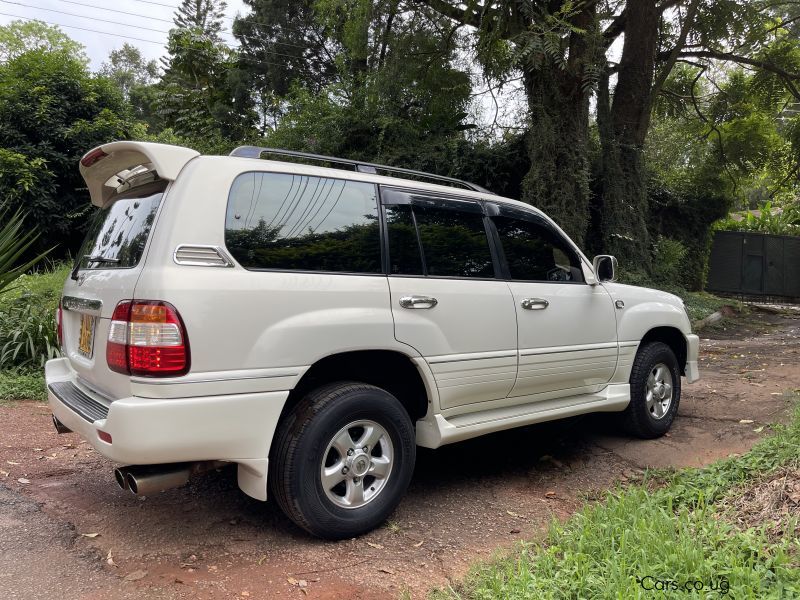 Toyota Land Cruiser in Uganda