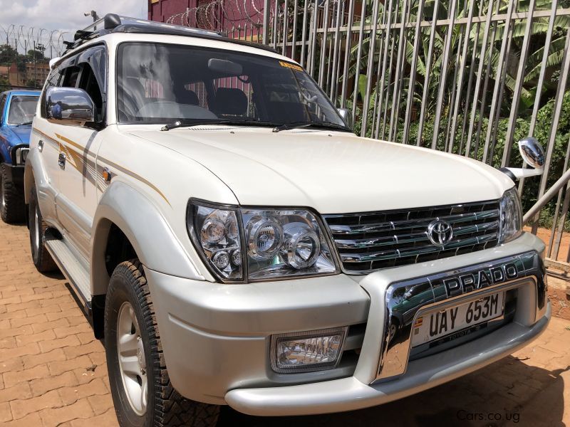 Toyota Land Cruiser Prado Tx in Uganda