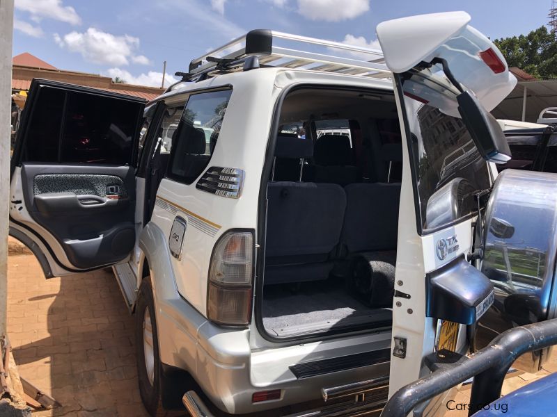 Toyota Land Cruiser Prado Tx in Uganda