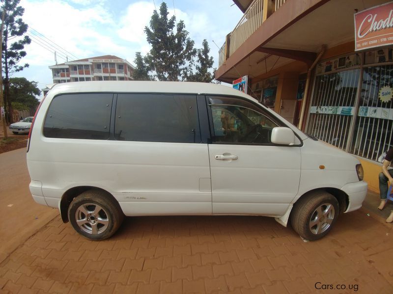 Toyota NOAH in Uganda