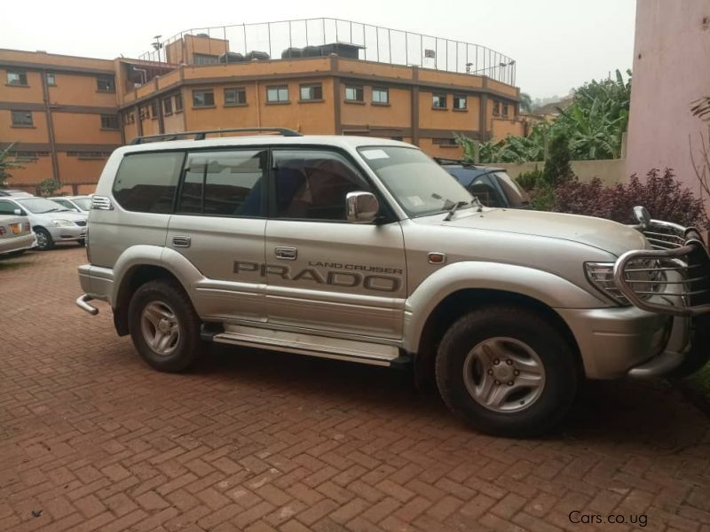 Toyota PRADO TX in Uganda