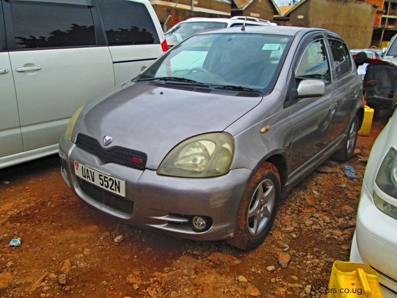 Used Toyota Vitz 2000 Vitz for sale Toyota Vitz sales Toyota Vitz