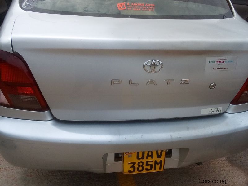 Toyota platz in Uganda