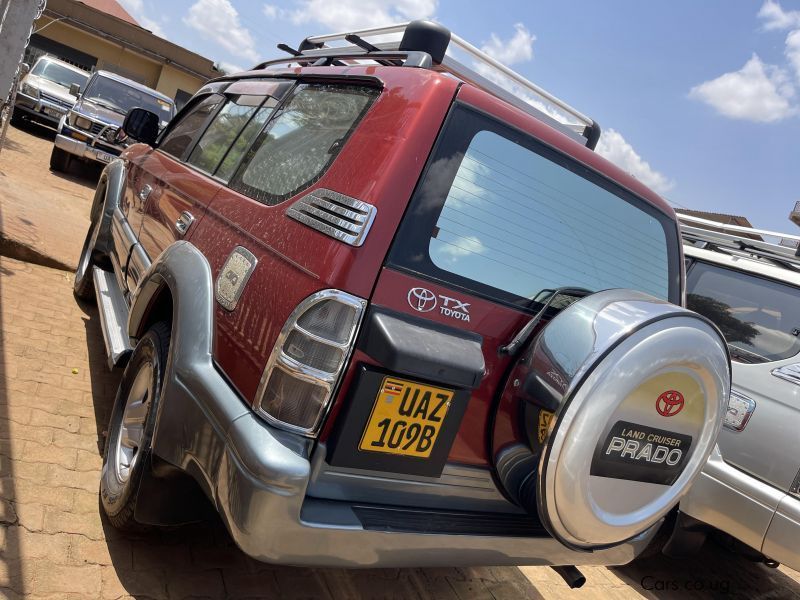 Toyota prado tx in Uganda