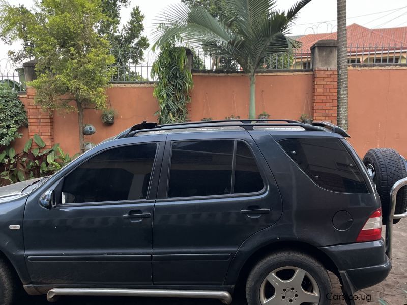 Mercedes-Benz ML320 in Uganda