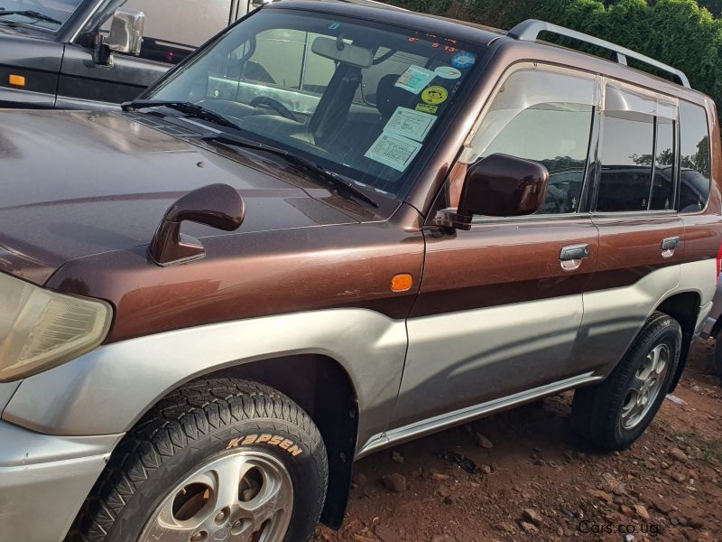 Mitsubishi Pajero in Uganda