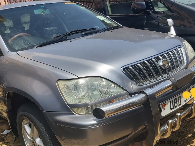 Toyota Harrier in Uganda