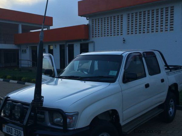 Toyota Hilux LN166 in Uganda