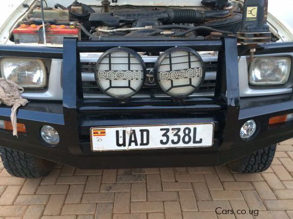 Toyota Hilux LN166 in Uganda